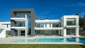 Villa en venta en Sotogrande Alto con 7 dormitorios