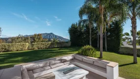 Se vende villa en El Madroñal con 5 dormitorios