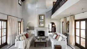 Villa de 7 dormitorios en venta en El Madroñal