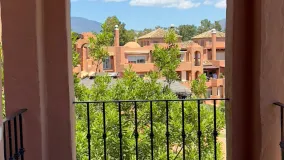 Penthouse for sale in Guadalmina Baja