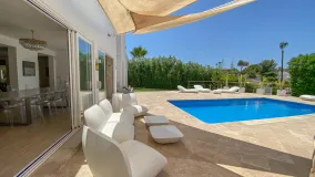 Nueva Andalucia, villa en venta de 5 dormitorios