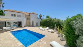 Nueva Andalucia, villa en venta de 5 dormitorios