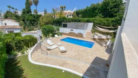 Nueva Andalucia, villa en venta de 5 dormitorios