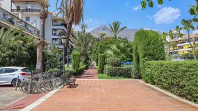 Comprar apartamento planta baja en Marbella Golden Mile