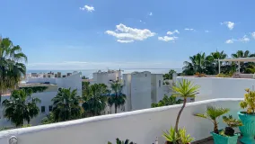 Atico duplex en venta de 3 dormitorios en Marbella Golden Mile