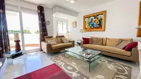 Atico duplex en venta de 3 dormitorios en Marbella Golden Mile