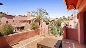 For sale duplex penthouse in Menara Beach