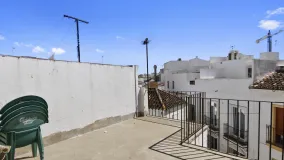 Buy Estepona Old Town town house with 2 bedrooms