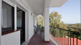 For sale apartment in Forest Hills