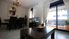 Apartment with 3 bedrooms for sale in Estepona Centre