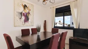 Apartment with 3 bedrooms for sale in Estepona Centre