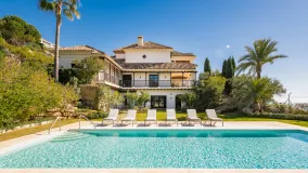 Villa for sale in La Zagaleta with 7 bedrooms