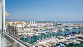 Buy 2 bedrooms penthouse in Marbella - Puerto Banus