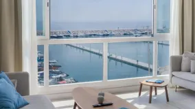 Buy 2 bedrooms penthouse in Marbella - Puerto Banus