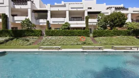 Comprar apartamento planta baja en Finca Cortesin