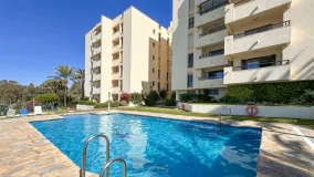 For sale apartment in Estepona Town with 2 bedrooms