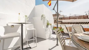 Comprar adosado de 2 dormitorios en Estepona Casco Antiguo