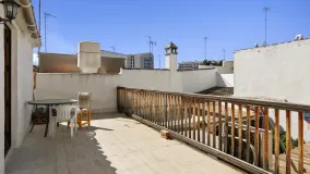 For sale town house in Estepona Old Town with 3 bedrooms