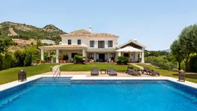 For sale Marbella Club Golf Resort villa with 5 bedrooms