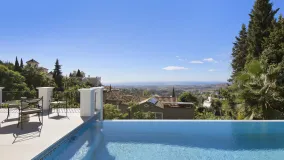 El Madroñal 6 bedrooms villa for sale