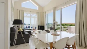 2 bedrooms penthouse in Alcazaba Lagoon for sale