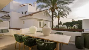 Apartment for sale in Los Monteros Palm Beach