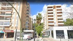 For sale apartment with 4 bedrooms in Marbella City