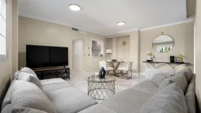 Comprar apartamento planta baja en Nueva Andalucia