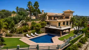 Estepona East 6 bedrooms villa for sale