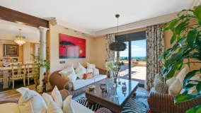 Estepona East 6 bedrooms villa for sale