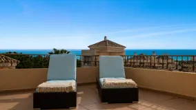 Duplex penthouse for sale in Hacienda Elviria