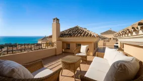 Duplex penthouse for sale in Hacienda Elviria