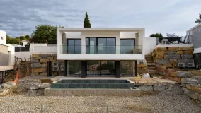 Buy villa in Valle Romano