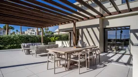 Villa con 4 dormitorios en venta en Estepona Este