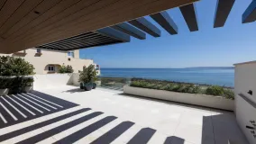 For sale apartment in Estepona Puerto with 2 bedrooms