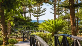 Apartment for sale in Marina Puente Romano