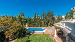 Villa en venta de 8 dormitorios en Marbella Ciudad