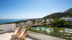 For sale semi detached villa in Benalmadena Pueblo with 4 bedrooms