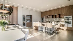 Comprar villa en El Herrojo de 6 dormitorios