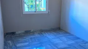 For sale 2 bedrooms apartment in Nueva Andalucia