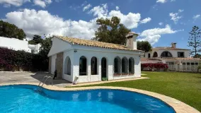For sale Benalmadena villa with 2 bedrooms