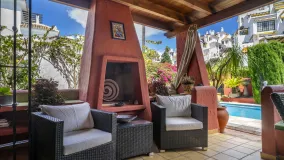 Nueva Andalucia, villa con 4 dormitorios en venta