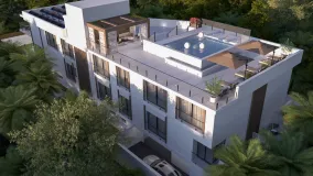 Calahonda hotel for sale