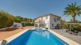 5 bedrooms villa for sale in Coin