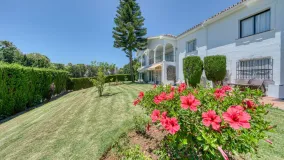 Apartamento planta baja de 2 dormitorios en venta en El Paraiso