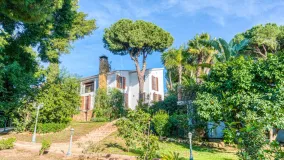 7 bedrooms Elviria villa for sale