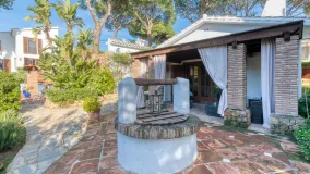 7 bedrooms Elviria villa for sale