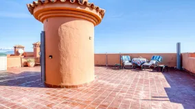 For sale La Duquesa apartment with 3 bedrooms