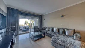 Apartamento en venta en La Quinta con 3 dormitorios