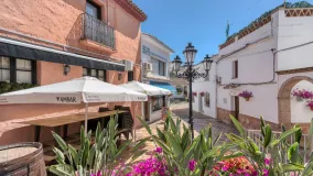 3 bedrooms town house for sale in Benahavis